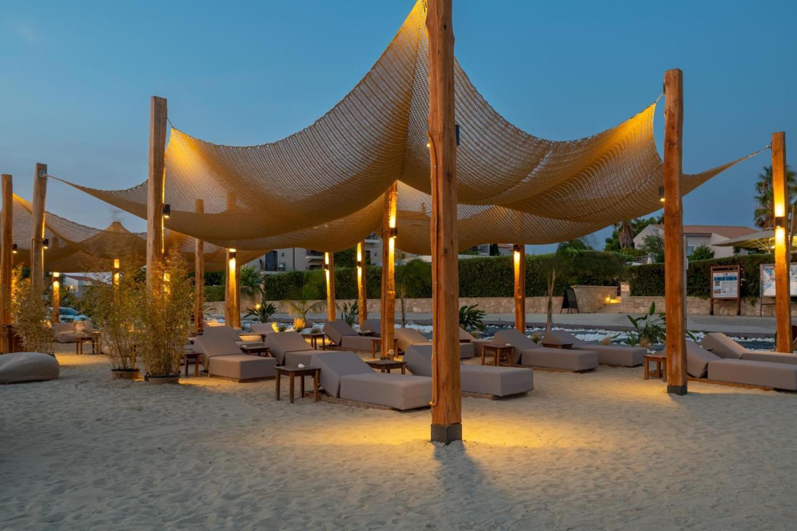 Argile Resort Mantzavináta 외부 사진